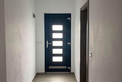 Casă cu 4 camere cu Teren 200 Mp în Păulești - 10