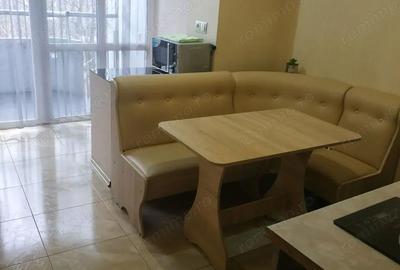 Garsonieră decomandată în Central - 2