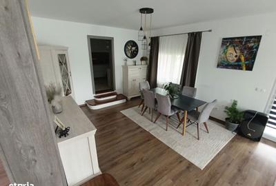 Casă cu 3 camere cu Teren 1400 Mp în Unirii - 2