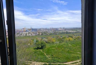 Garsonieră nedecomandată în Far