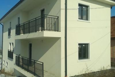 Casă individuală cu 5 camere cu Canalizare în Feleacu - 2