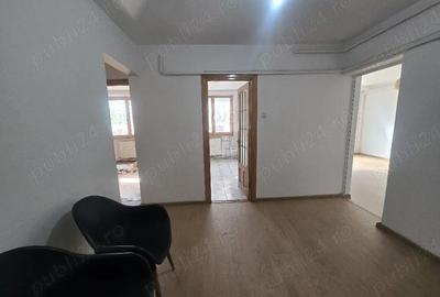 Spațiu comercial, de 67 mp, în Central - 3