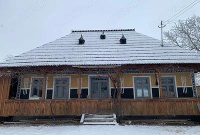 Casă în Pârteștii de Sus - 9