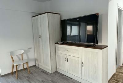 Apartament cu 2 camere decomandat în Peco - 6