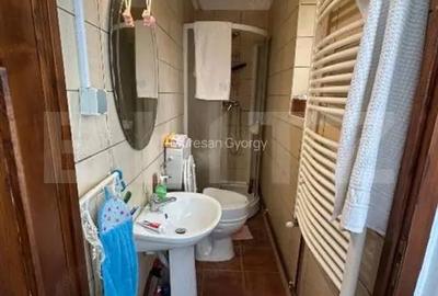 Casă cu 2 camere cu Teren 1700 Mp în Leordeni - 6