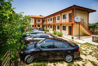 Casă cu 4 camere cu Teren 650 Mp în Central - 2