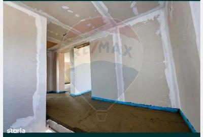 Casă cu 4 camere în Șimnicu de Jos - 2