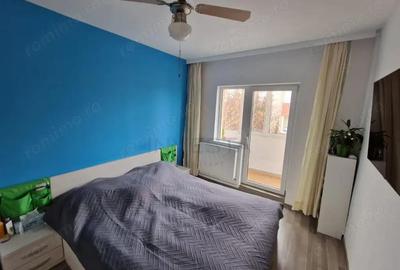 Apartament spatios de 3 camere/Zona strazii Gh. Dima/Garaj individual