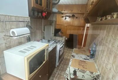 Apartament cu 3 camere semidecomandat în Dâmbu Pietros - 1