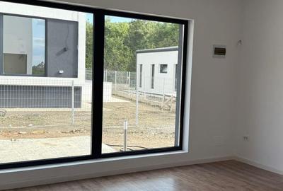 Casă cu 4 camere cu Teren 400 Mp în Valea Lupului - 1