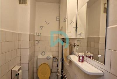 Apartament cu 3 camere decomandat, mobilat în Tractorul - 8