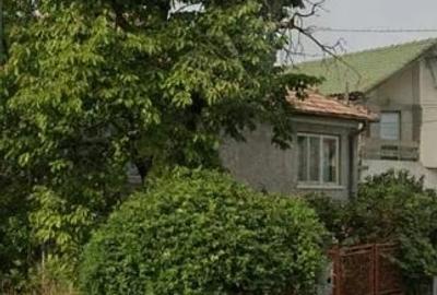 Casa individuală in Andrei Mureșanu, teren 768 mp, utili 146 mp, garaj - 2