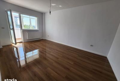 Apartament cu 3 camere decomandat în Șerbănești - 14