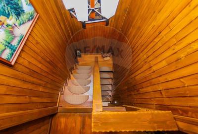 CASA DE VANZARE cu ponton IN COAS,, Intrerauri- COMISION 0% - 21