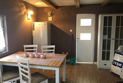 Casă cu 4 camere în Zece Hotare - 2