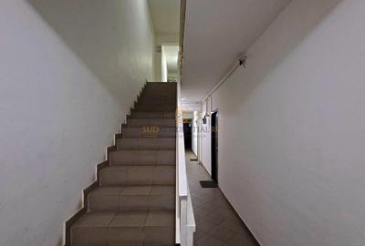 Apartament cu 3 camere decomandat, mobilat în Apărătorii Patriei - 12