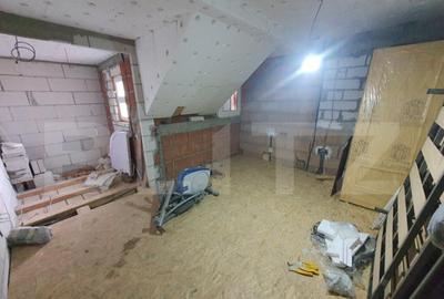 Casă cu 4 camere cu Teren 1500 Mp în Central - 6