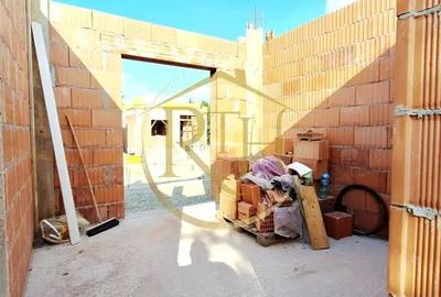 Casă cu 3 camere cu Teren 280 Mp în Giroc