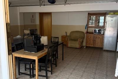 Casă individuală cu 7 camere cu Teren 320 Mp în Pantelimon - 5