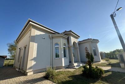 De vanzare Casa Stil Mediteranean /Zona Exclusivista/Tere... - 2