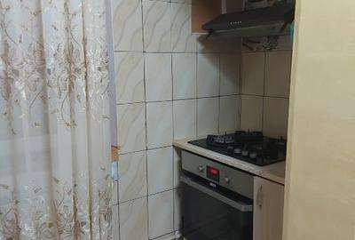 Apartament cu 4 camere decomandat, mobilat în Broșteni - 6
