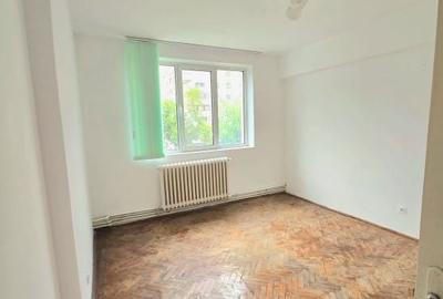 Apartament cu 4 camere în Central - 7