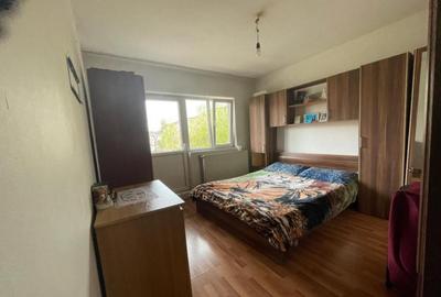 Apartament de vanzare, cu 2 camere, 49 mp, decomandat, Baia - 6