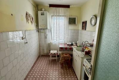 PODU ROS - BLD SOCOLA - 2 CAMERE - ETAJ 2 DIN 4 - BLOC FARA RISC SEISMIC !!! - 2