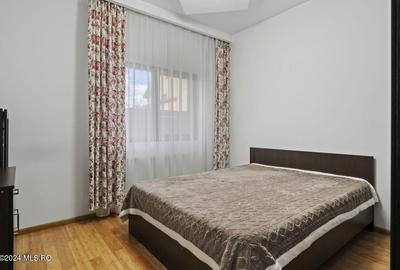 Branesti - Lac, Vila de familie P+E+M, 250 mp utili, teren 547 mp - 18