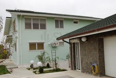 REV0002800 Vila de vanzare cu vedere la lac Laguna Albastra Corbeanca - 4