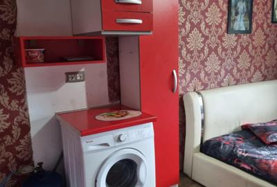 Garsonieră zona Năvodari mobilată utilată  28  mp etaj 2/4 - 2