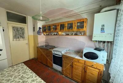 Apartament cu 3 camere de vanzare Valea Frumoasei COMISION 0% - 3