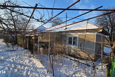 Casă cu 3 camere în Poarta Albă - 2