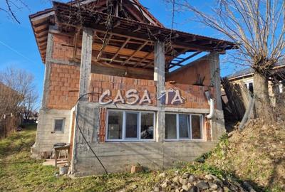 Casă individuală cu 3 camere cu Canalizare în Central - 5