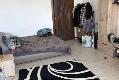 Garsonieră decomandată în Podu Roș - 2