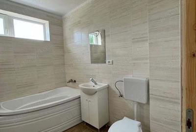 Proprietar, vand casa cu panouri fotovoltaice foarte aproape de Arad!! - 3