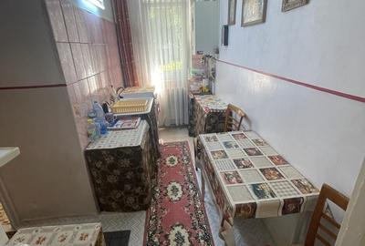 De vanzare apartament 2 camere  in Dambu re str. Cehlau - 2
