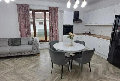 Casă cu Teren 871 Mp în Central - 8