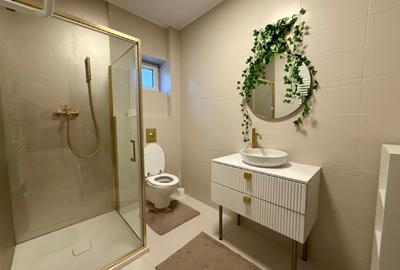 Apartament cu 3 camere decomandat în Central - 4