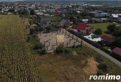 Teren 6500 mp - cu fundatie turnata si Autorizatie de Constructie! - 6