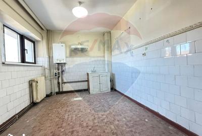 Apartament cu 3 camere semidecomandat în Ultracentral - 12