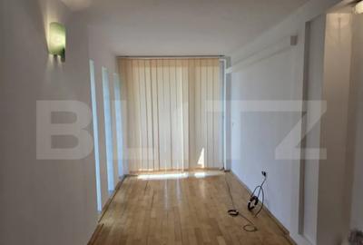 Casă cu 7 camere cu Teren 1535 Mp în Vetiș - 13