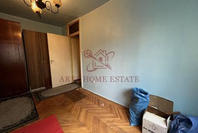 Etaj 1, 3 camere, spatios, 2 băi, centrală proprie – zonă excelentă - 3