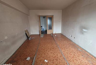 Apartament cu 3 camere decomandat în Giulești - 6