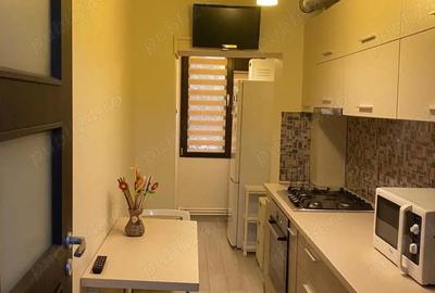 Garsonieră decomandată în Rahova