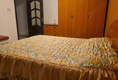 Inchiriez apartament 3 camere - 2