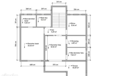 Casă cu 5 camere cu Piscina în Central - 3