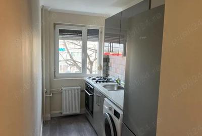 Apartament cu 3 camere semidecomandat în Central - 5