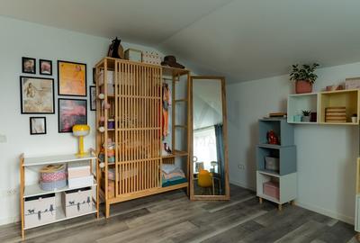 Casă individuală cu 4 camere cu Canalizare în Central - 19