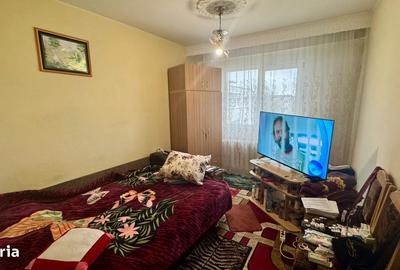 Apartament cu 4 camere decomandat în Narcisa - 7